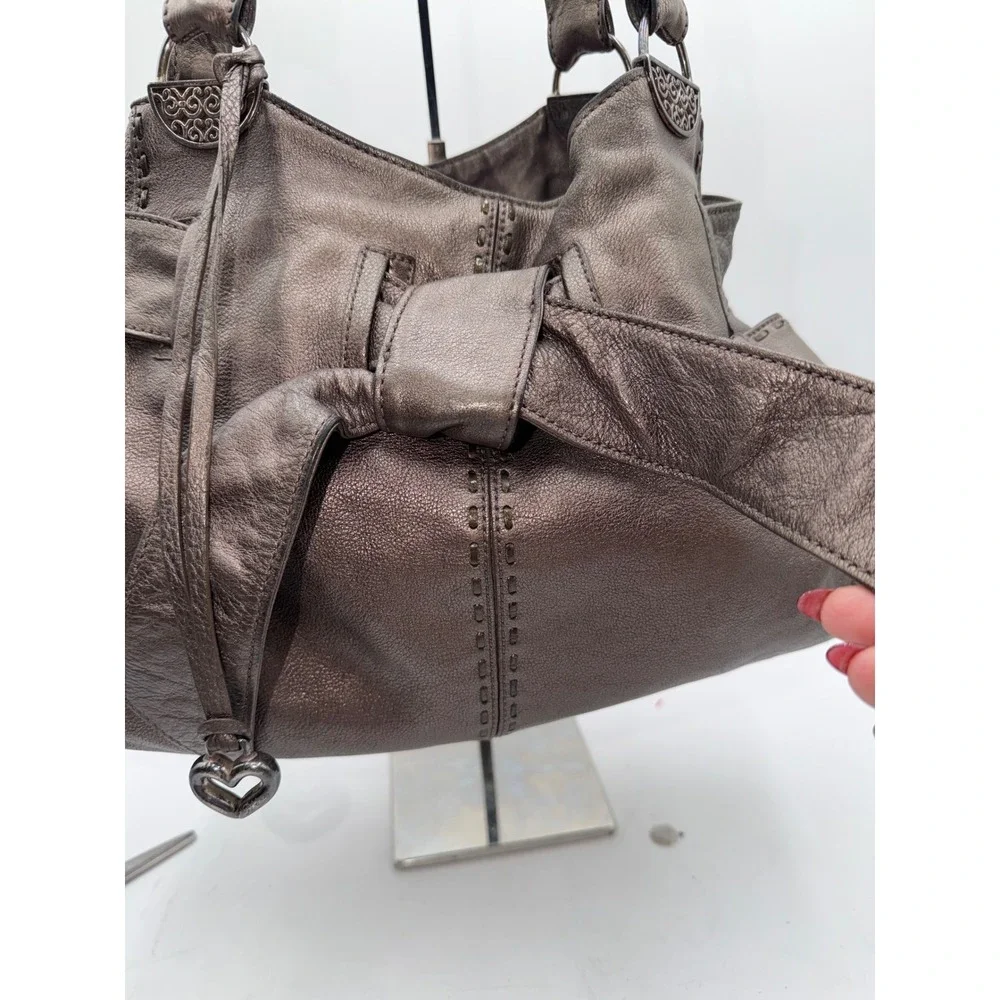 Brighton Metallic Pewter Leather Bow Hobo Shoulder Bag Silver Heart A301748 - Picture 5 of 12